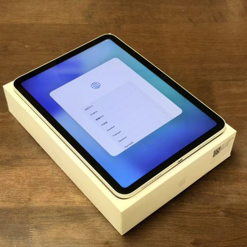 iPad 10th 10.9inch Wi-Fi 64GB Silver A2696 Good Grade with Apple Box Special Deal - Image 3