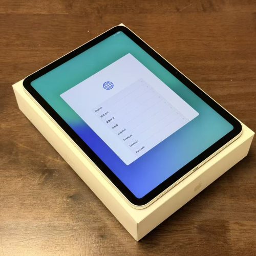 iPad 10th 10.9inch Wi-Fi 64GB Silver A2696 Excellent Grade with Apple Box 100% Battery Special Deal - Image 2