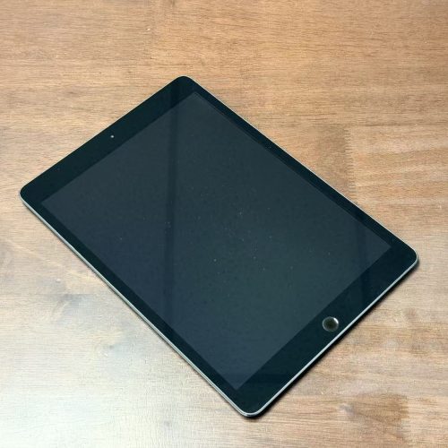 iPad 7 10.2 (Wi-Fi) 128GB Space Grey A2197 Excellent Grade Special Deal - Image 3