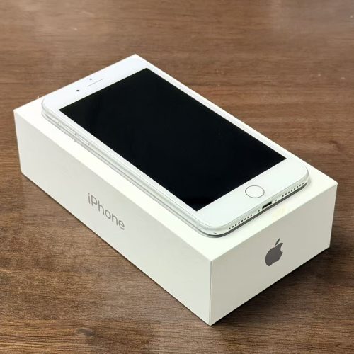 iPhone 7 Plus 128GB Silver Excellent Grade with Apple Box 100% Battery Special Deal - Image 2