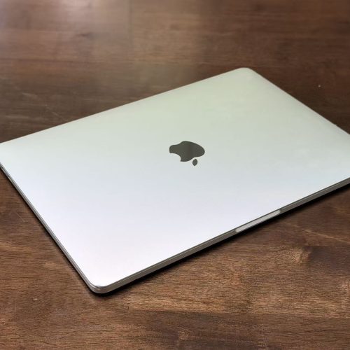 Macbook Pro 13 inch 2017 512GB 16GB RAM Silver Good Grade A1706 Special Deal - Image 3