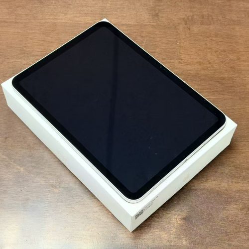 iPad 10th 10.9inch Wi-Fi 64GB Silver A2696 Excellent Grade with Apple Box Special Deal - Image 3