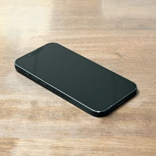 iPhone 17e 256GB Black Refurbished Good Grade 100% Battery Special Deal - Image 2