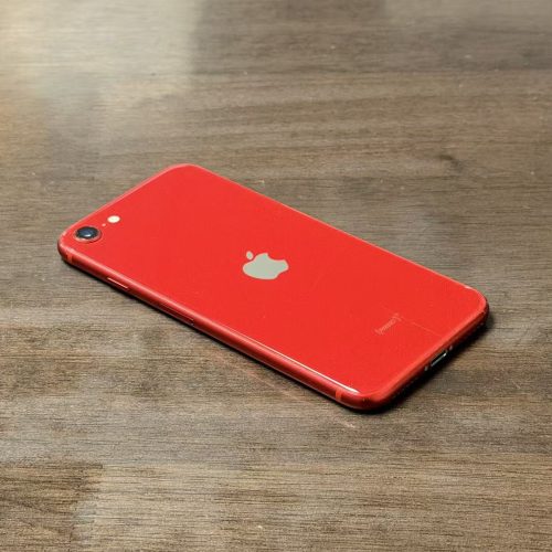 iPhone SE (2020) 128GB Red Good Grade Special Deal - Image 3