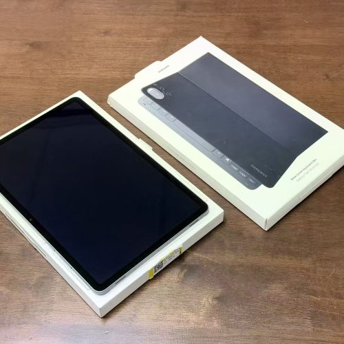 Samsung Galaxy Tab S11 256GB Grey Tablet Like New with Free Samsung Keyboard Case & Stylus - Image 2