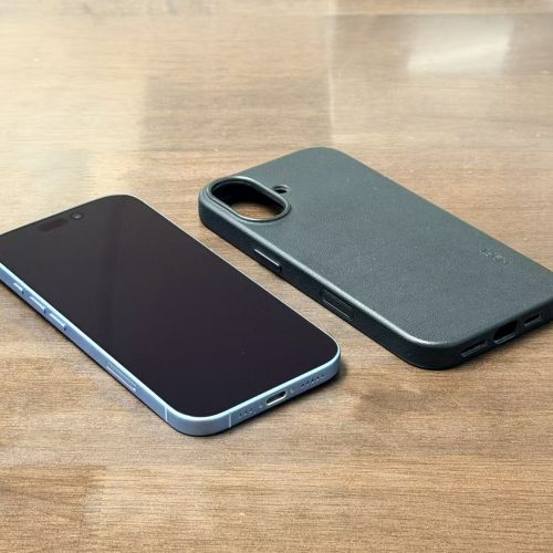 iPhone 17 256GB Mist Blue Like New with Free Case Special Deal - Image 4