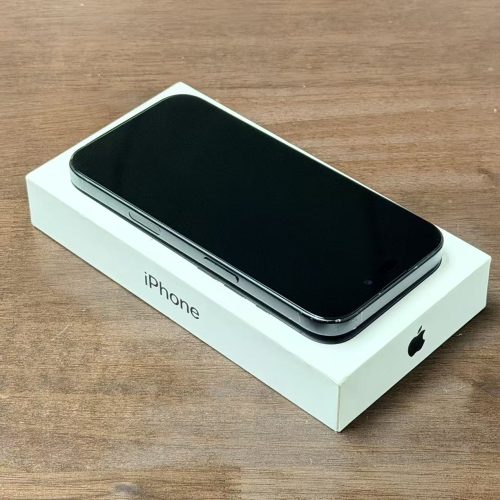 iPhone 16 256GB Black Good Grade with Apple Box Special Deal - Image 3