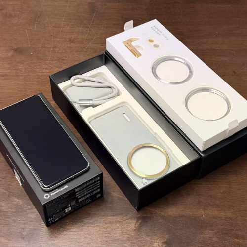 NZ Version Xiaomi 15 Ultra 5G 512GB 16GB RAM Silver Chrome Dual SIM Like New with Box & Professional Photography Kit Legend Edition - Image 5