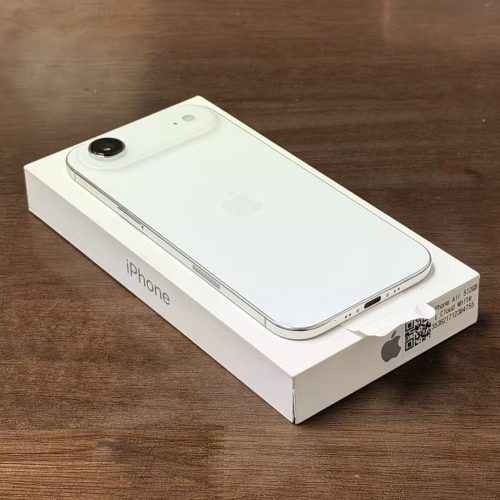 iPhone Air 512GB Cloud White Excellent Grade with Apple Box - Image 3