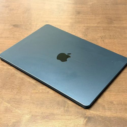 MacBook Air 2022 13 inch M2 Chip 256GB SSD Midnight Good Grade Special Deal - Image 4