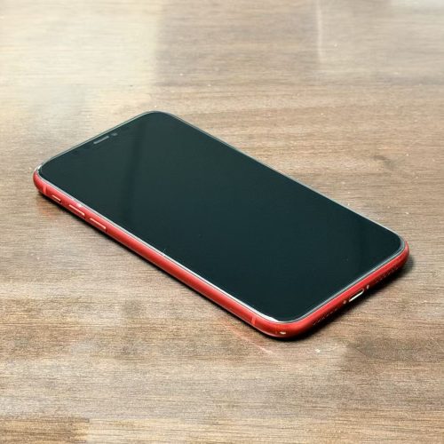 iPhone 11 256GB Red Excellent Grade Special Deal - Image 2