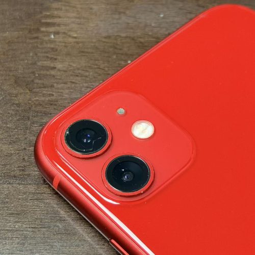 iPhone 11 256GB Red Excellent Grade Special Deal - Image 4