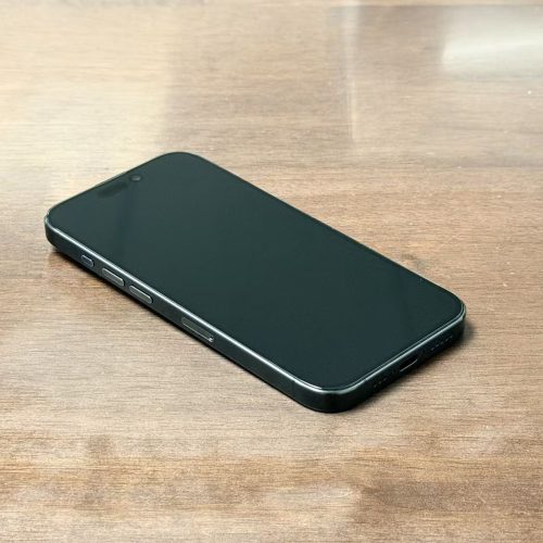 iPhone 15 Pro 256GB Black Titanium Excellent Grade Special Deal - Image 2