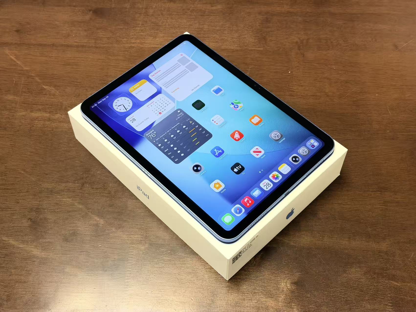 iPad 10世代 64GB Blue 96% A2696 Wi-Fiモデル iPad 10th 10.9inch Wi-Fi 64GB Blue A2696